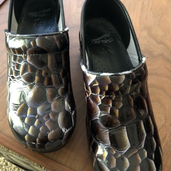 Dansko Professional Clogs - Picture 2 of 4